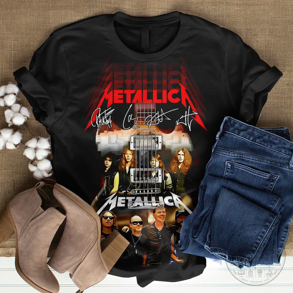 Metallica Band Members and Guitar Graphic Black Short Sleeve T-Shirt 64 Metallica Band Members and Guitar Graphic Black Short Sleeve T-Shirt